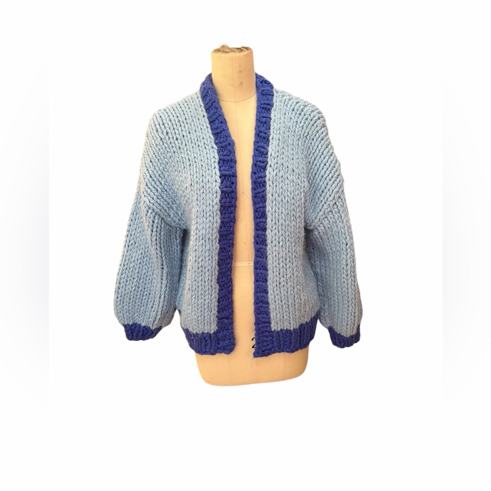 Princess Polly chunky Light Blue‎ and Dark Blue Cardigan size xs/s - Picture 2 of 6